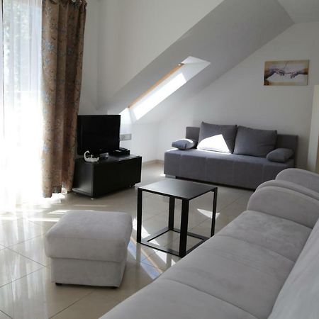 Apartament Ams A12 Apartment Ревал Екстериор снимка
