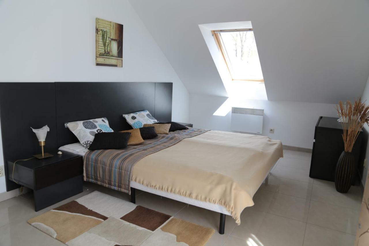 Apartament Ams A12 Apartment Ревал Екстериор снимка